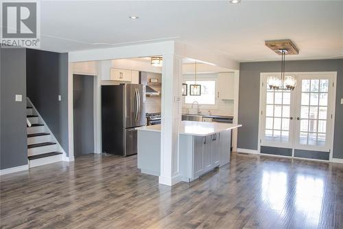 800 Rosedale Avenue, Sarnia, ON - Indoor Photo Showing Kitchen