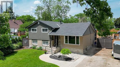 800 Rosedale Avenue, Sarnia, ON - Outdoor