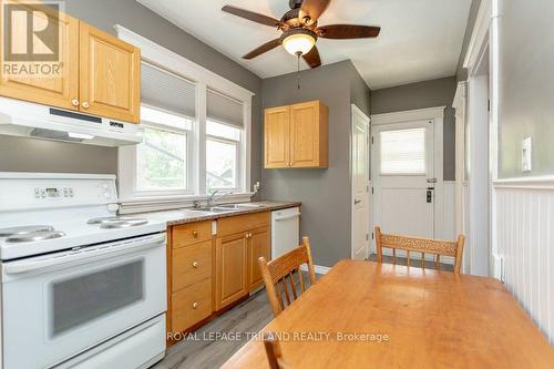 9 Erie Avenue, London, ON - Indoor Photo Showing Kitchen With Double Sink