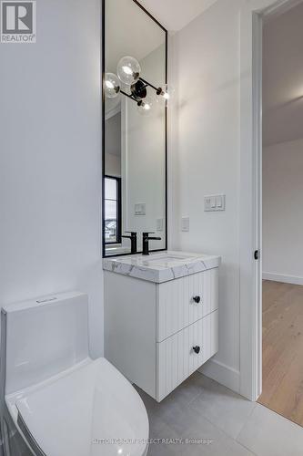 5 Sycamore Road, Southwold (Talbotville), ON - Indoor Photo Showing Bathroom