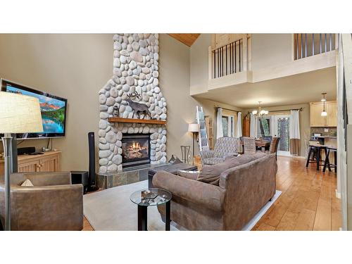 21 - 4868 Riverview Drive, Edgewater, BC - Indoor Photo Showing Living Room With Fireplace