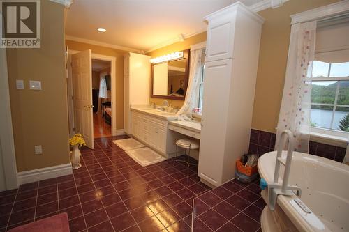 127 Marble Drive, Steady Brook, NL - Indoor Photo Showing Bathroom