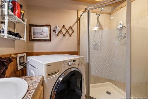 1119 Centrale, Memramcook, NB - Indoor Photo Showing Laundry Room