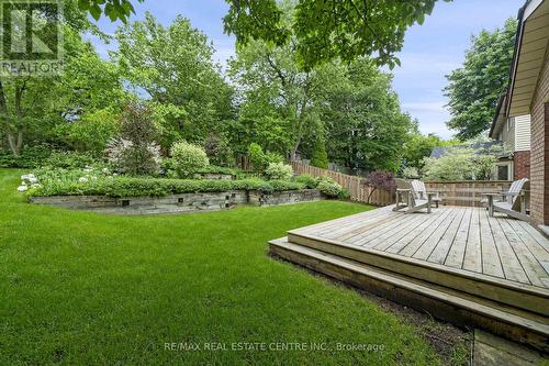 25 Bridlewood Drive, Guelph, ON - Outdoor