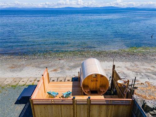 6115 Island Hwy West, Qualicum Beach, BC 