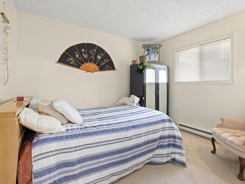 678 Cartmel Close, Langford, BC - Indoor Photo Showing Bedroom