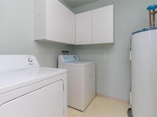 1702-1020 View St, Victoria, BC - Indoor Photo Showing Laundry Room