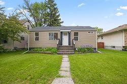 905 Beach Avenue  Winnipeg, MB R2L 1E3