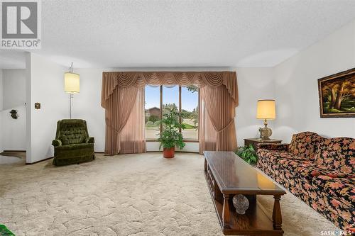 1 Calypso Drive, Moose Jaw, SK - Indoor Photo Showing Living Room