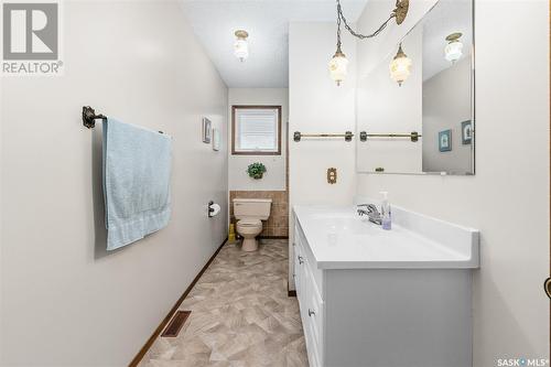 1 Calypso Drive, Moose Jaw, SK - Indoor Photo Showing Bathroom