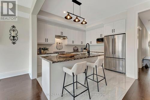 327 Raymond Road, Hamilton (Ancaster), ON - Indoor Photo Showing Kitchen