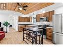 313 8Th  S Avenue, Creston, BC  - Indoor Photo Showing Kitchen 