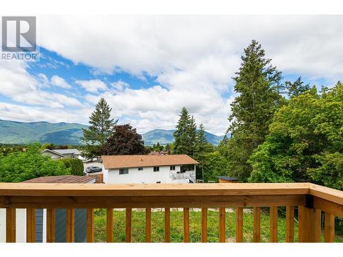 313 8Th  S Avenue, Creston, BC - Outdoor With View