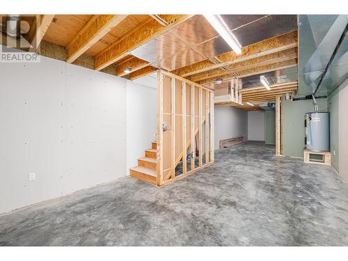 311 8Th  S Avenue, Creston, BC - Indoor Photo Showing Basement