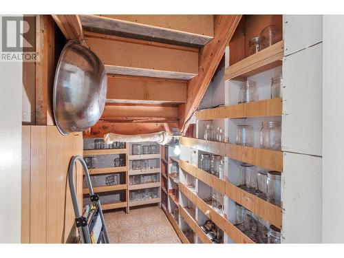 1057 Sudbury Avenue, Kamloops, BC - Indoor Photo Showing Other Room