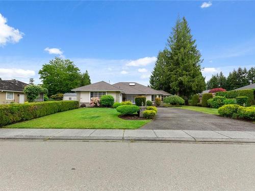 686 Redwood Dr, Qualicum Beach, BC 