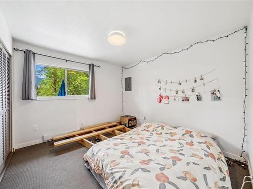 1 - 6-68 Stanley Rd, Lake Cowichan, BC - Indoor Photo Showing Bedroom