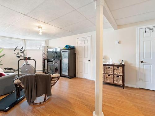 Salle familiale - 1426 Rue Gérald-Godin, Lévis (Desjardins), QC - Indoor Photo Showing Gym Room