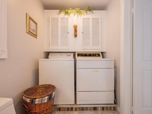 Laundry room - 65 Ch. Des Gaudet, Les Îles-De-La-Madeleine, QC - Indoor Photo Showing Laundry Room