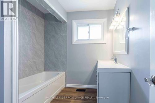 269 Mcgill Street, Quinte West, ON - Indoor Photo Showing Bathroom