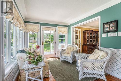 1388 Fallbrook Road, Balderson, ON - Indoor Photo Showing Living Room