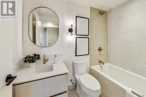 506 - 1285 Queen Street E, Toronto (Greenwood-Coxwell), ON - Indoor Photo Showing Bathroom