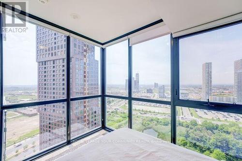 2603 - 2916 Highway 7 Road, Vaughan, ON - Indoor Photo Showing Bedroom