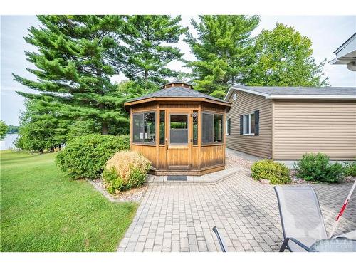 259 3 Mile Bay Road, White Lake, ON 