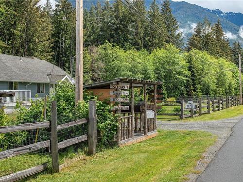 870 Sayward Rd, Sayward, BC 