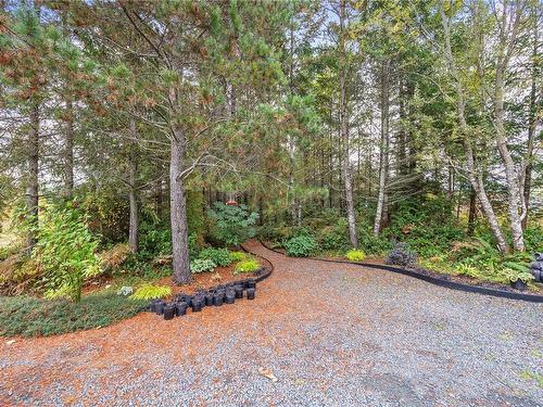 815 Spider Lake Rd, Qualicum Beach, BC 