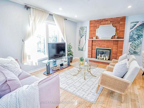 1141 Vanrose St, Mississauga, ON - Indoor Photo Showing Living Room With Fireplace