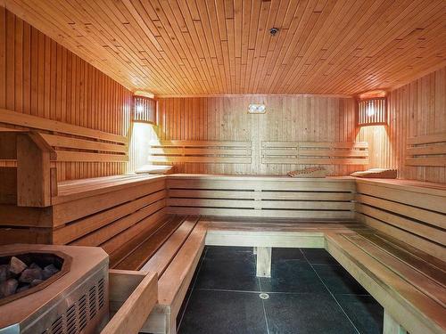 Sauna - 604-7525 Av. Mountain Sights, Montréal (Côte-Des-Neiges/Notre-Dame-De-Grâce), QC - Indoor Photo Showing Other Room