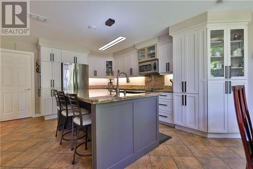 1219 Leedale Avenue, Sudbury, ON - Indoor Photo Showing Kitchen With Upgraded Kitchen