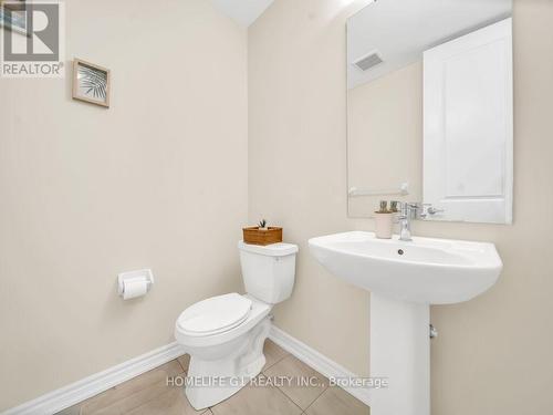 19 Cahill Drive, Brantford, ON - Indoor Photo Showing Bathroom