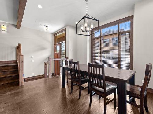 19-3280 Village Way, Sun Peaks, BC - Indoor Photo Showing Dining Room