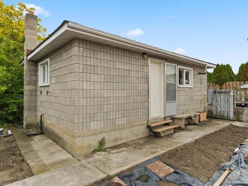 1057 Sudbury Ave, Kamloops, BC - Outdoor With Exterior