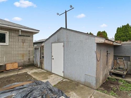 1057 Sudbury Ave, Kamloops, BC - Outdoor With Exterior