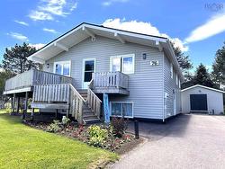 76 D'Orsay Road  East Amherst, NS B4H 3Y2