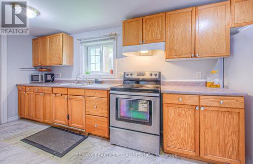 11 Mcdougall Road, Waterloo, ON - Indoor Photo Showing Kitchen With Double Sink