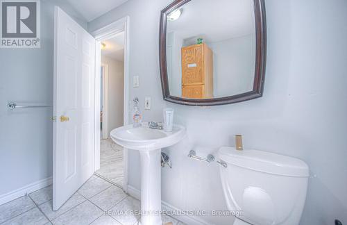 11 Mcdougall Road, Waterloo, ON - Indoor Photo Showing Bathroom