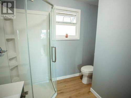 3470 Marine Ave, Powell River, BC - Indoor Photo Showing Bathroom