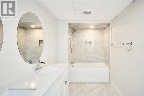 180 Drummond Street, Moncton, NB - Indoor Photo Showing Bathroom