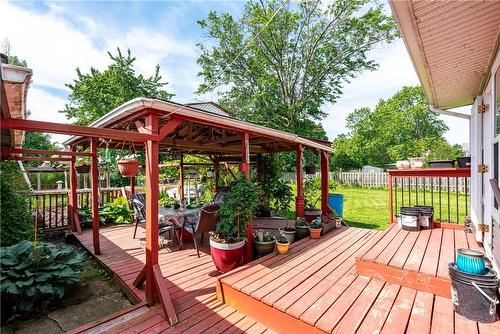 367 Bowen Road, Fort Erie, ON - Outdoor With Deck Patio Veranda With Exterior