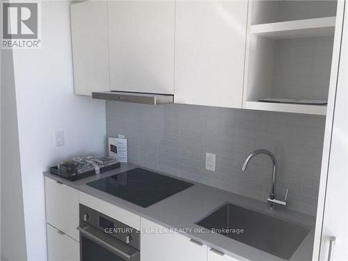 4608 - 100 Harbour Street, Toronto, ON - Indoor Photo Showing Kitchen With Upgraded Kitchen