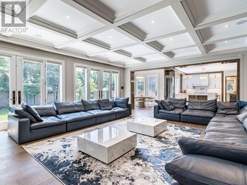 1 Huckleberry Lane S, Markham (Bayview Glen), ON - Indoor Photo Showing Living Room