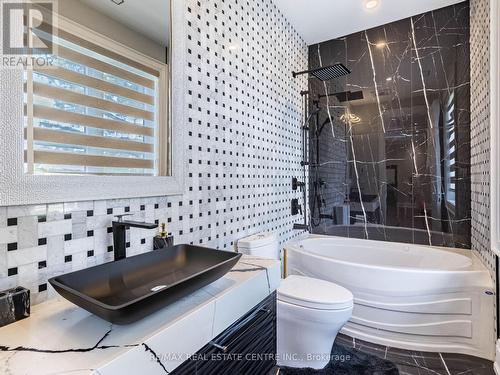 1 Huckleberry Lane S, Markham (Bayview Glen), ON - Indoor Photo Showing Bathroom