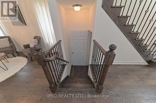 34 Brookview Drive, Bradford West Gwillimbury, ON - Indoor Photo Showing Other Room