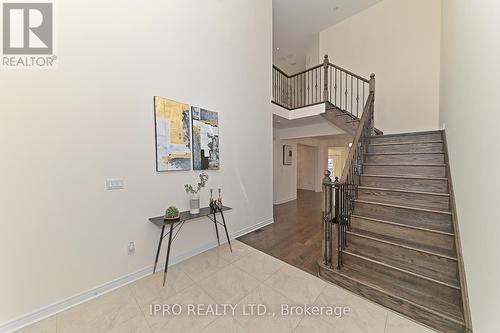 34 Brookview Drive, Bradford West Gwillimbury, ON - Indoor Photo Showing Other Room