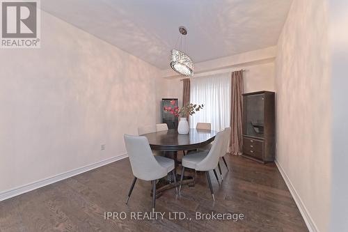 34 Brookview Drive, Bradford West Gwillimbury, ON - Indoor Photo Showing Dining Room