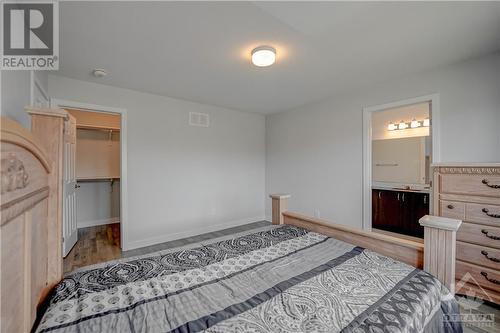 bedroom - 182 Yearling Circle, Ottawa, ON - Indoor Photo Showing Bedroom